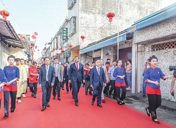 ဂျာချန်တော်ခီ နိုင်ငံတကာ မာဇူ ယဉ်ကျေးမှုပွဲတော် လင်ဂျင်ဇမ်
